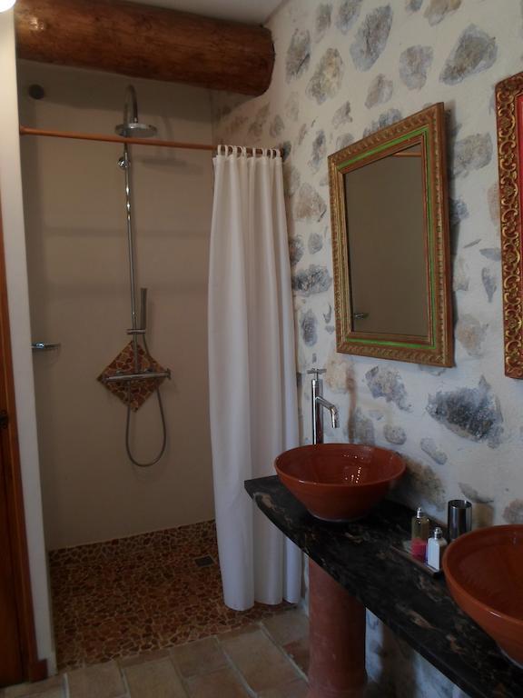 Bed and Breakfast Pavillon De Beauregard Aix-en-Provence Zimmer foto